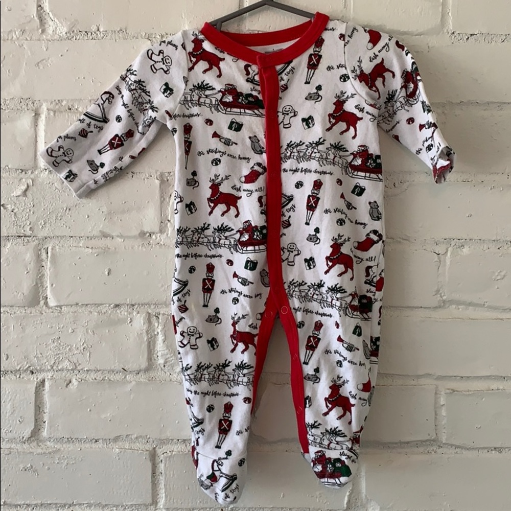 Mud Pie Christmas Footie